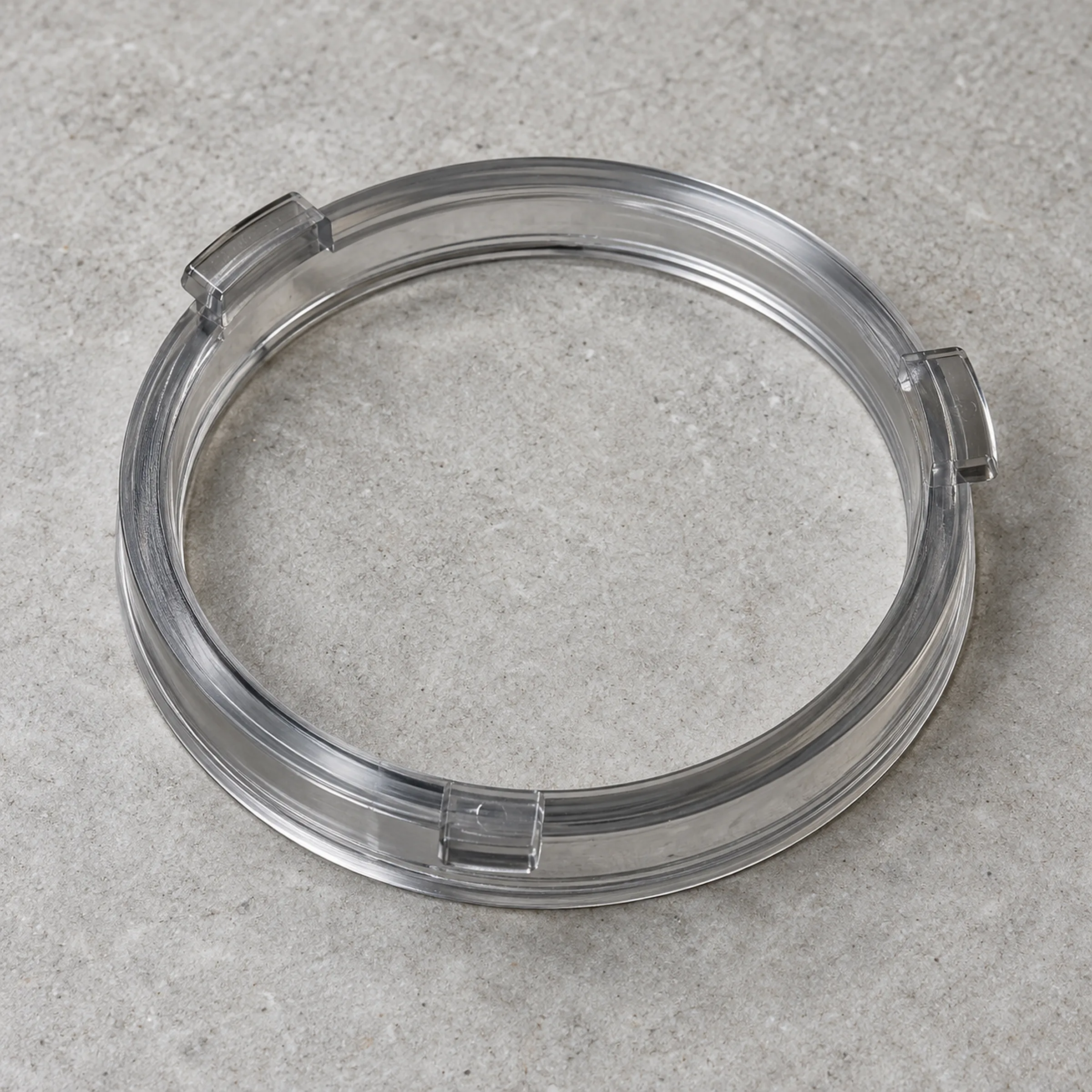 Bajonettring aus Polycarbonat mit drei Laschen